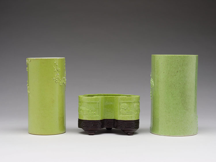 Three Chinese Green-Glazed Scholar’s Vessels, Mark of Wang Bingrong, Late Qing Dynasty par  Chinese Art