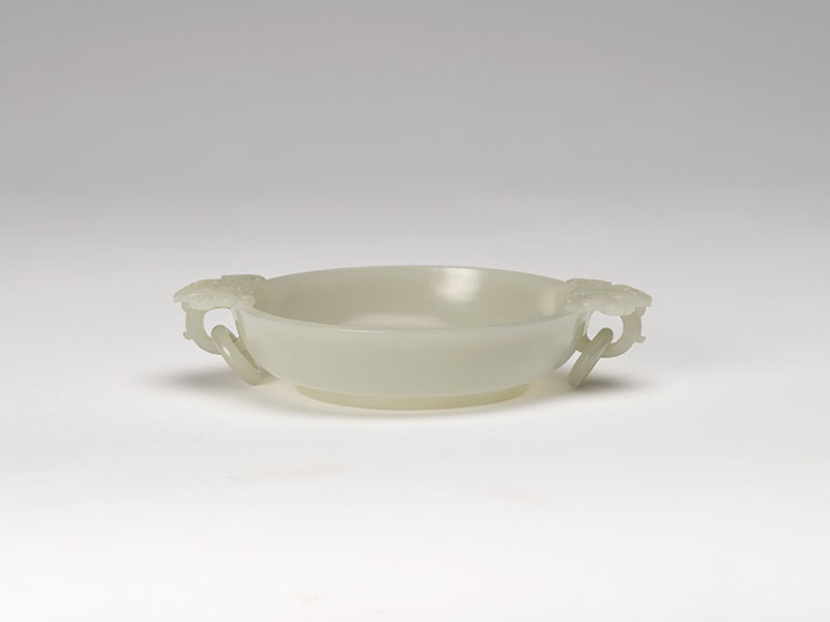 A Chinese Pale Celadon Jade Saucer Bowl, 19th Century par  Chinese Art