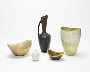 Set of five vessels by 	Gunna Nylund