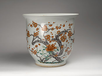 A Large Chinese Famille Rose 'Prunus Blossom' Planter, Republican Period (1911-1949) par  Chinese Art