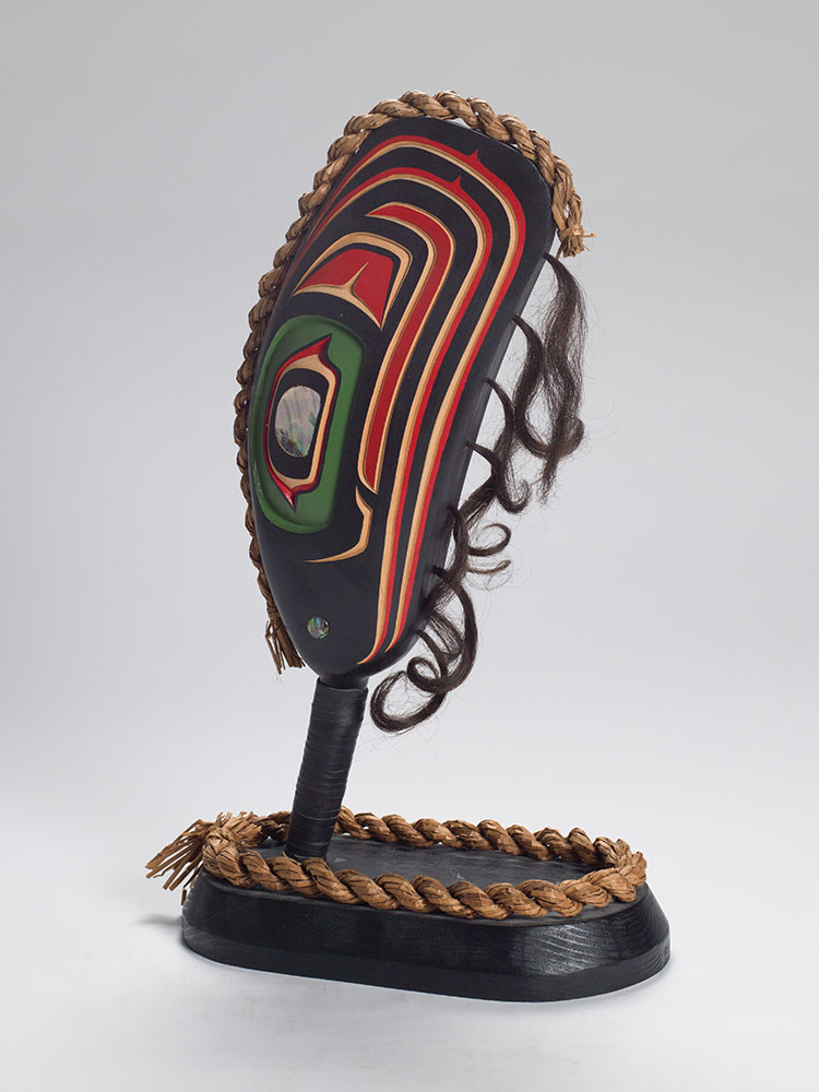 Kwakiutl Mussel Shell Rattle par Stanley E. Hunt III