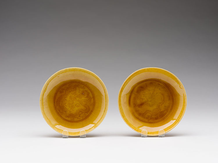 A Pair of Chinese Yellow Glazed ‘Dragon’ Dishes, Guangxu Period (1875-1908) by  Chinese Art